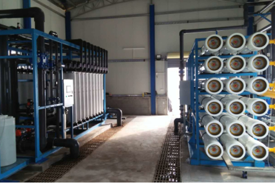 Beli Skid dipasang air laut Reverse Osmosis RO Sistem Dengan 98% Tingkat Desalinasi pembuatan online