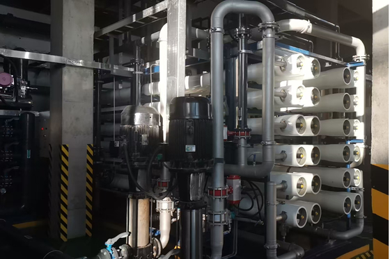 Beli Custom Industrial Reverse Osmosis Water Filtration System RO Peralatan Struktur Skid pembuatan online